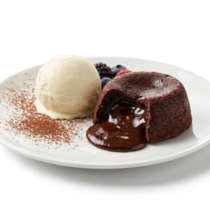 Fondant au chocolat et sa boule de glace vanille